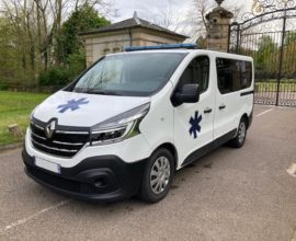 Ambulance RENAULT Trafic L1H1 145cv Boite Auto 01/2021 avec 112.000 kms